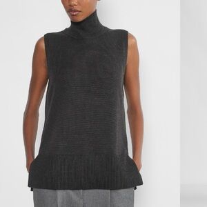 Aritzia Women's Sleeveless Turtleneck Sweater - Olive